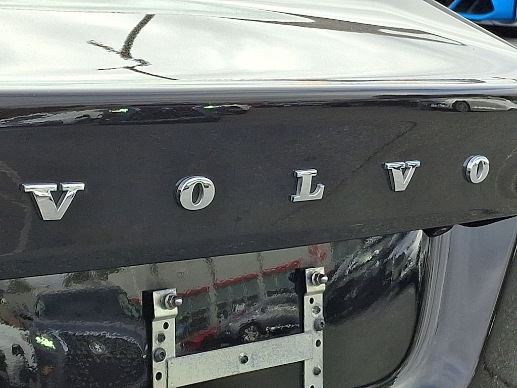 Thumbnail: 2015 Volvo S60 - 29