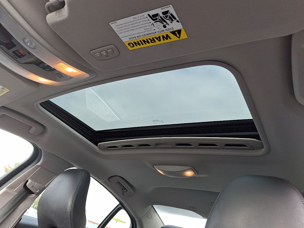 Thumbnail: 2015 Volvo S60 - 19