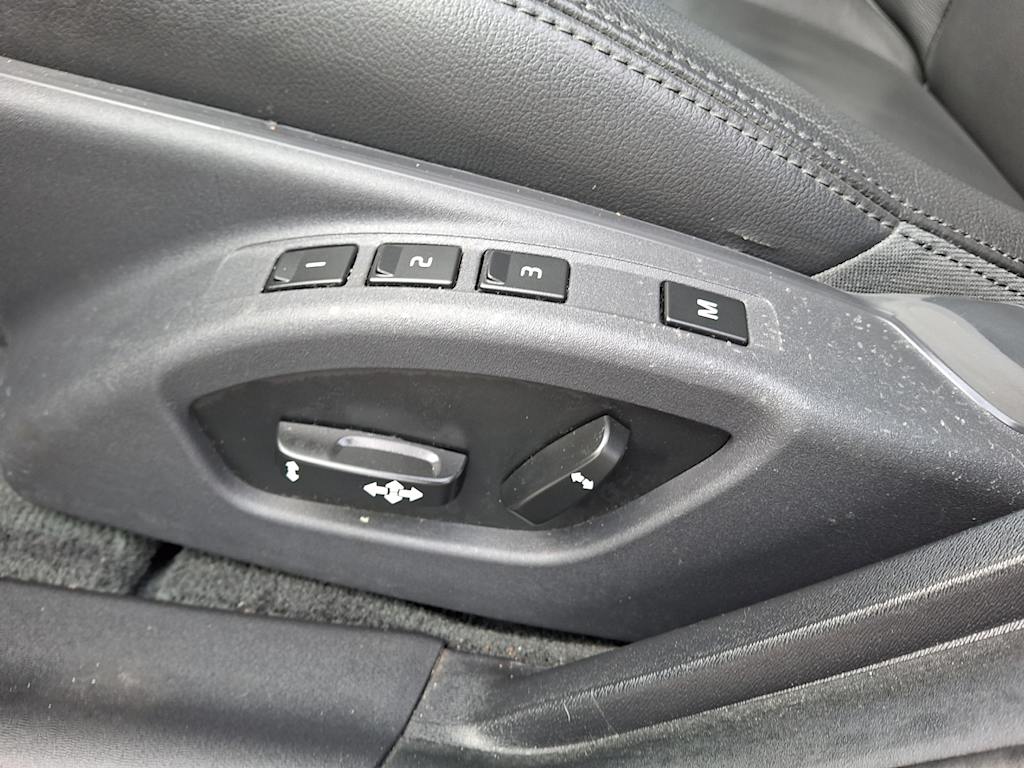 Thumbnail: 2015 Volvo S60 - 18