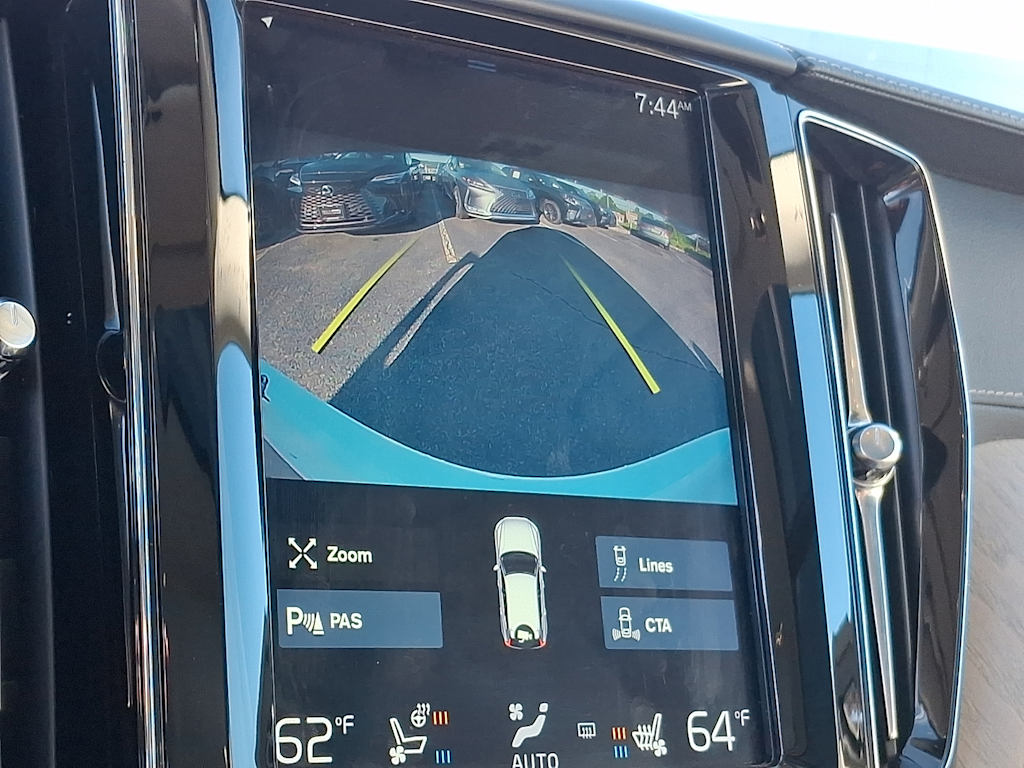 Thumbnail: 2020 Volvo XC60 - 20