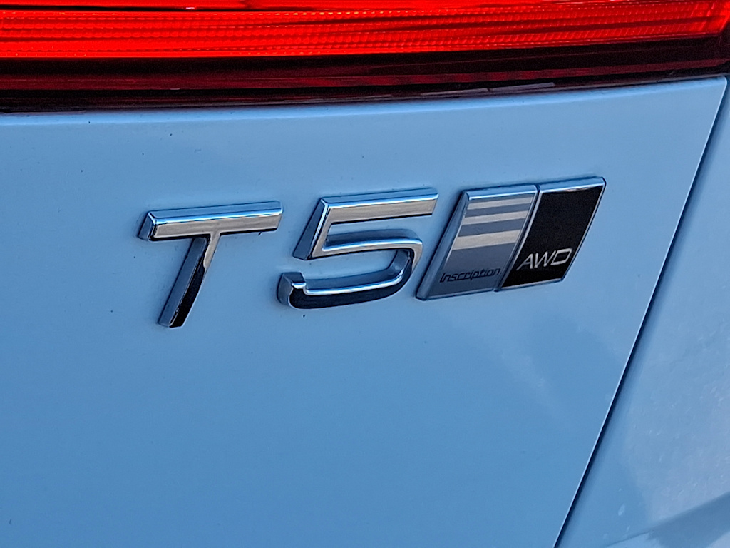Thumbnail: 2020 Volvo XC60 - 6