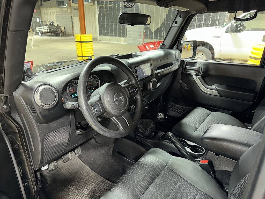 Thumbnail: 2012 Jeep Wrangler - 9