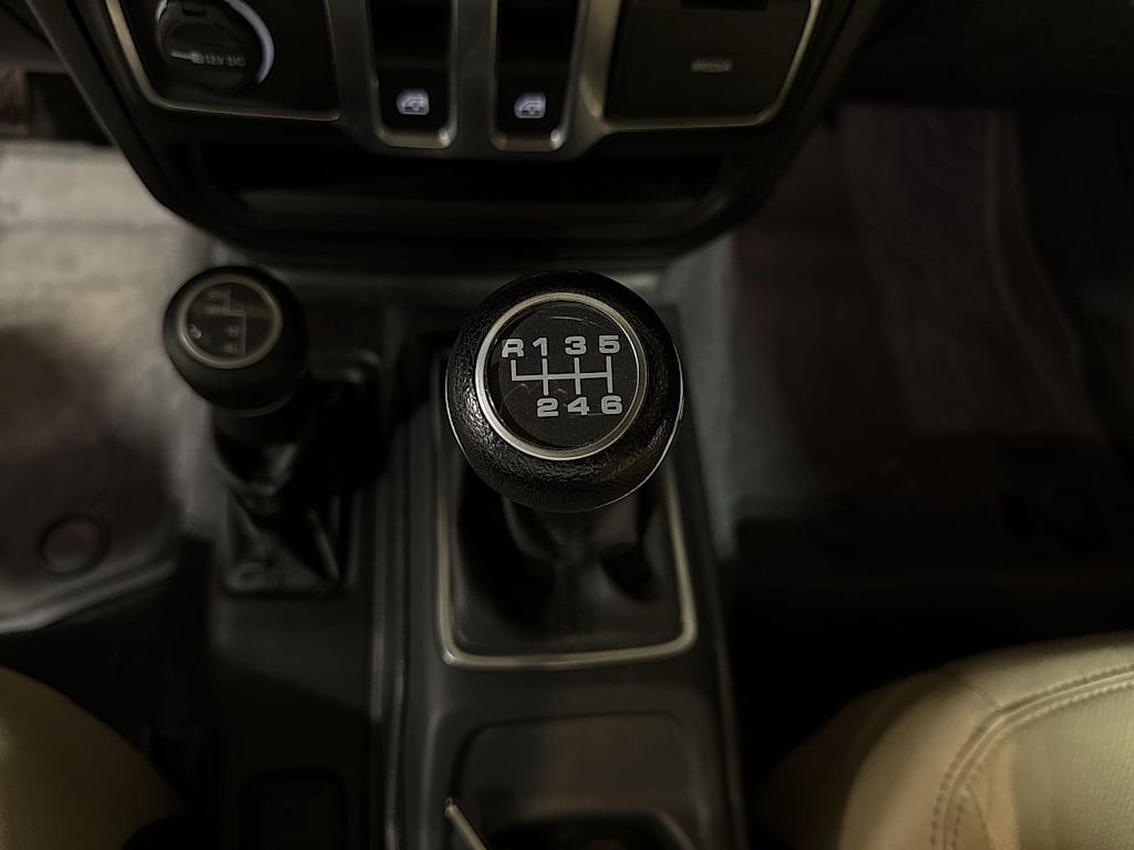 Thumbnail: 2021 Jeep Wrangler - 14