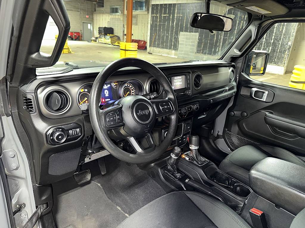 Thumbnail: 2021 Jeep Wrangler - 8