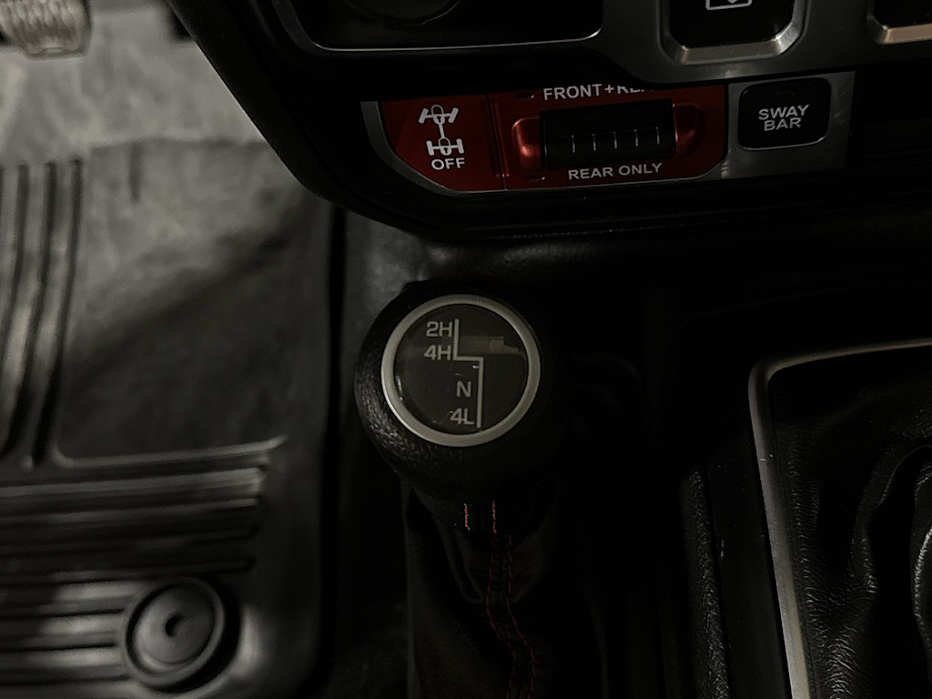 Thumbnail: 2020 Jeep Wrangler - 33