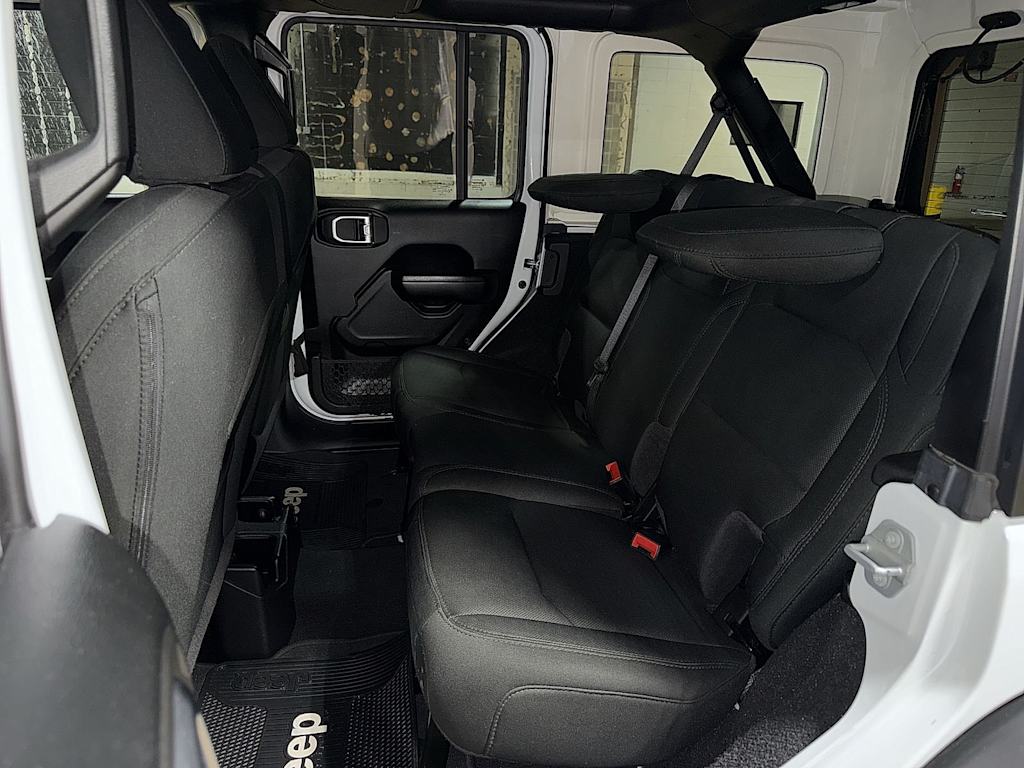 Thumbnail: 2020 Jeep Wrangler - 11