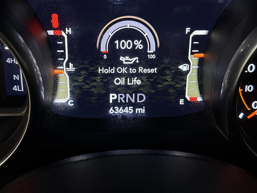 Thumbnail: 2020 Jeep Wrangler - 14