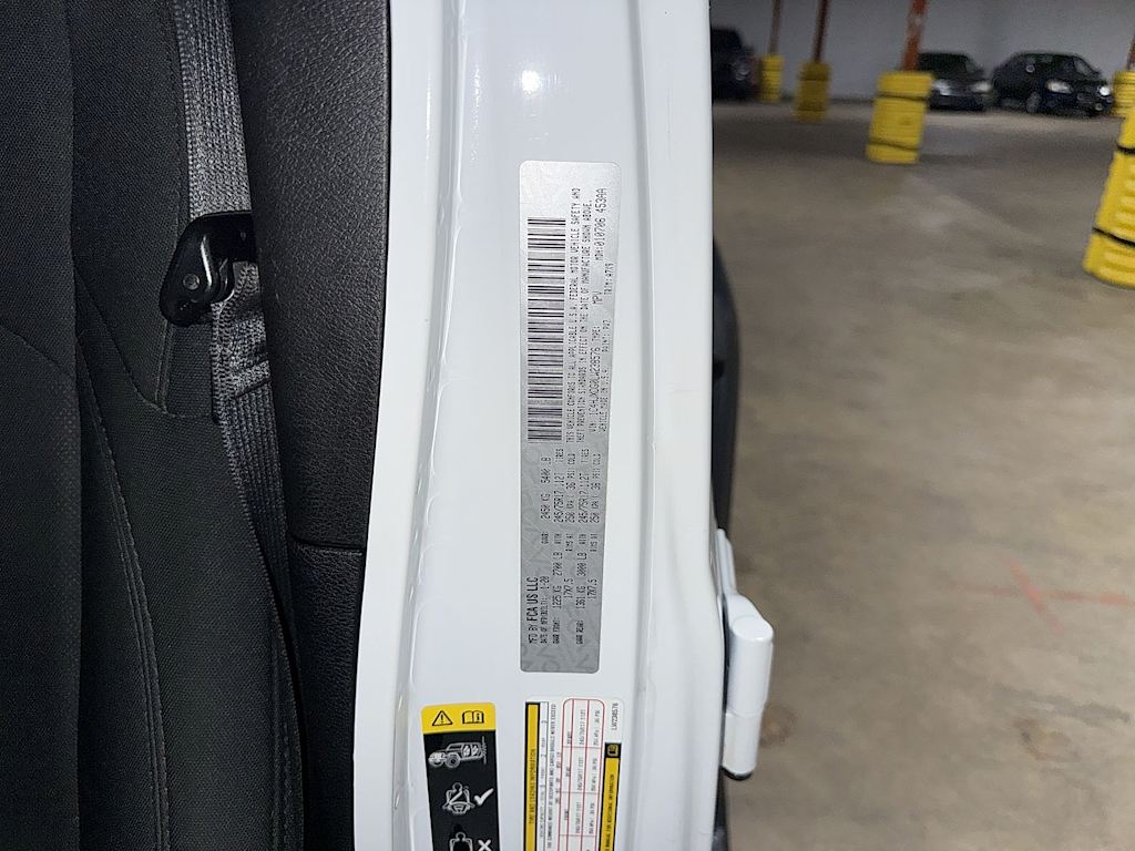 Thumbnail: 2020 Jeep Wrangler - 22