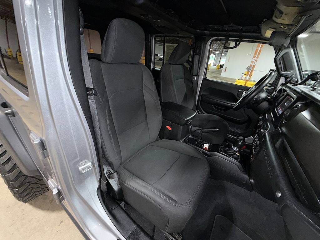 Thumbnail: 2018 Jeep Wrangler - 10