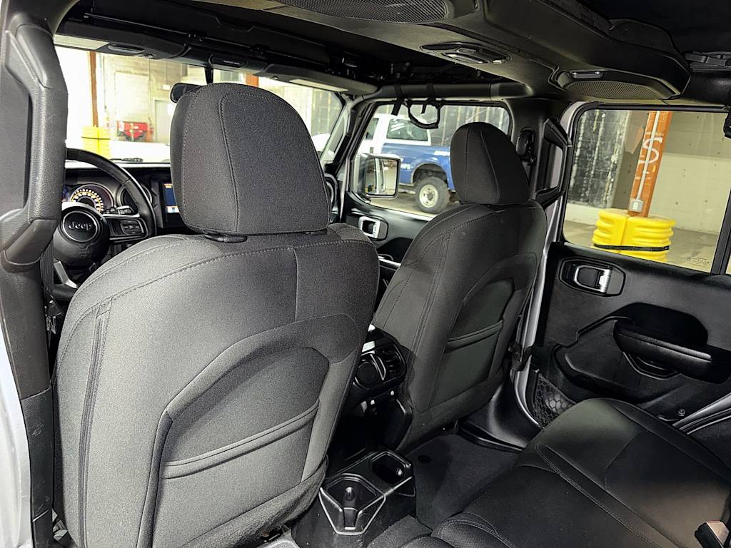 Thumbnail: 2018 Jeep Wrangler - 29