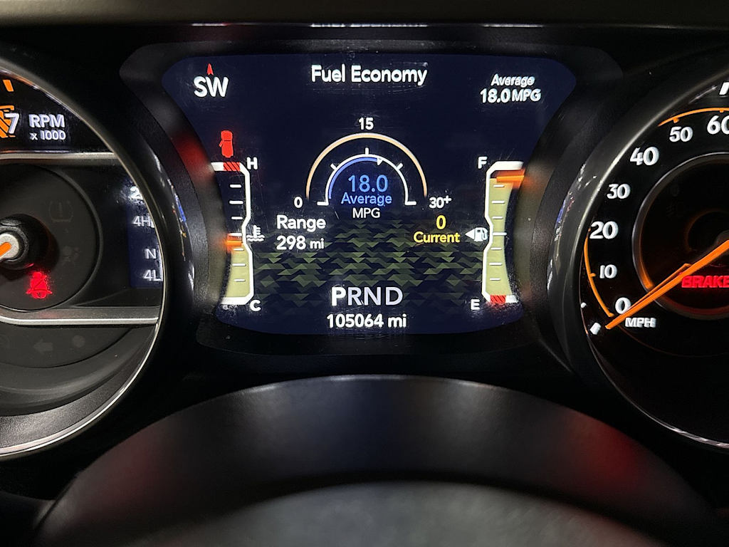Thumbnail: 2018 Jeep Wrangler - 14