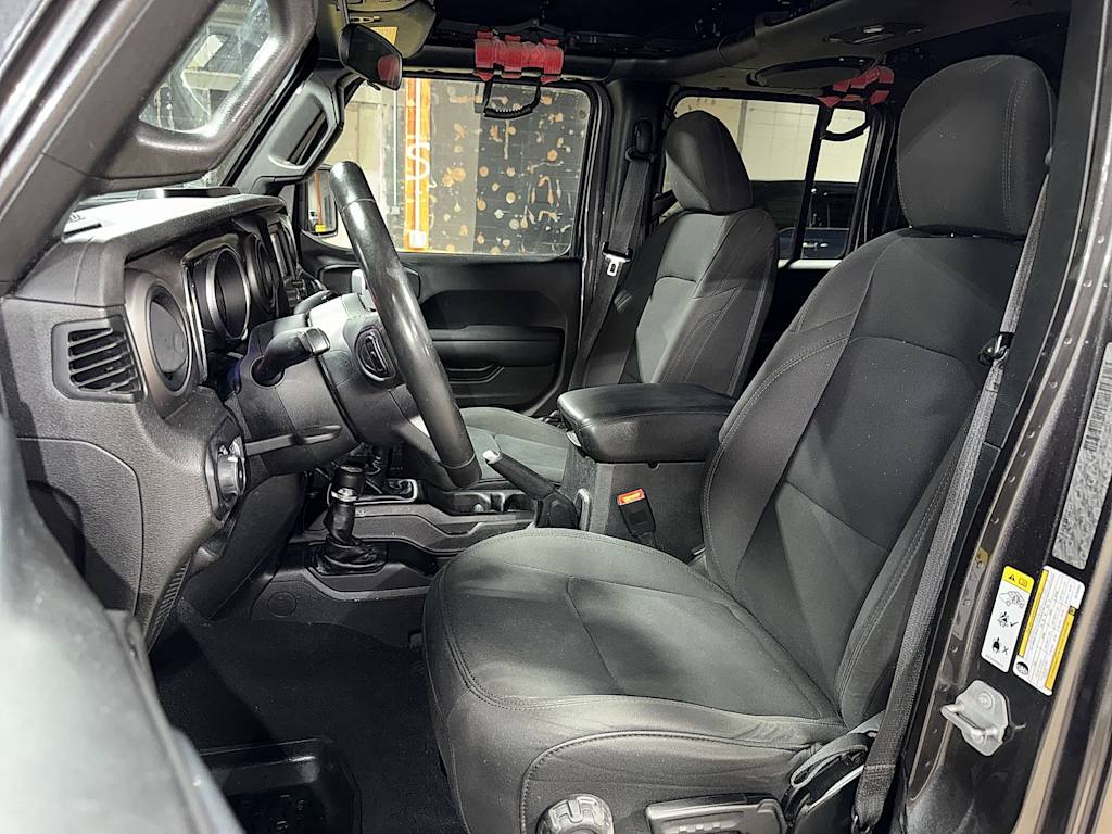 Thumbnail: 2018 Jeep Wrangler - 8