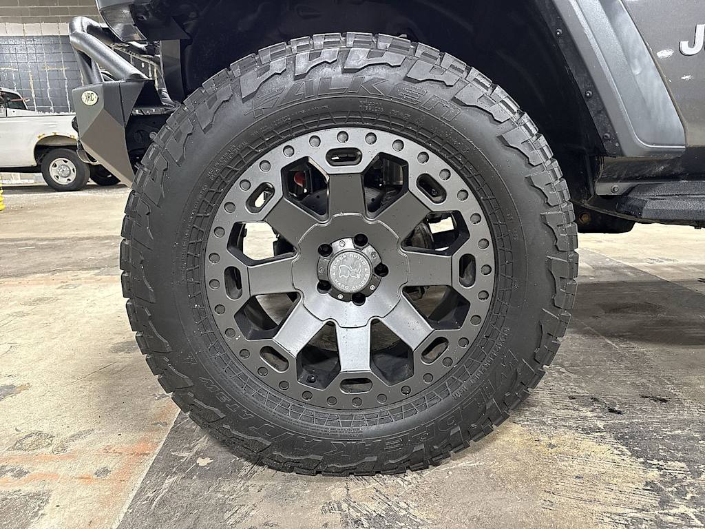 Thumbnail: 2018 Jeep Wrangler - 6