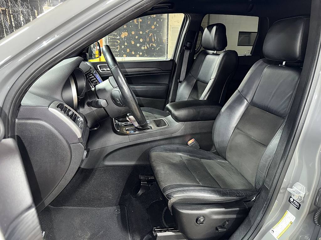 Thumbnail: 2021 Jeep Grand Cherokee - 9