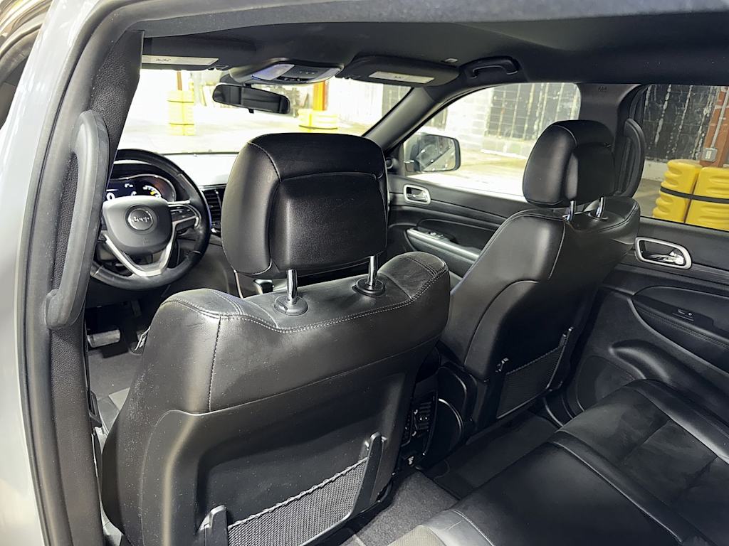 Thumbnail: 2021 Jeep Grand Cherokee - 29