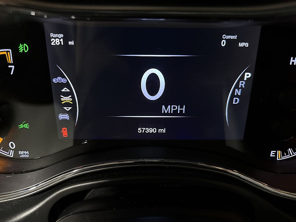 Thumbnail: 2021 Jeep Grand Cherokee - 14