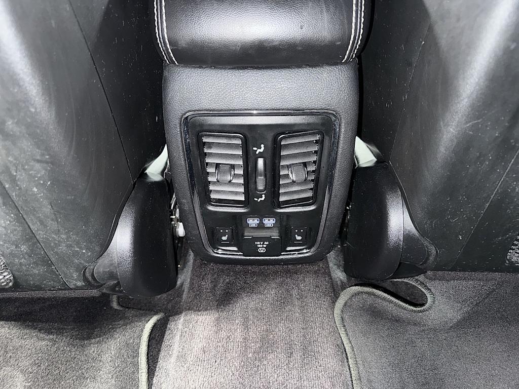 Thumbnail: 2017 Jeep Grand Cherokee - 33