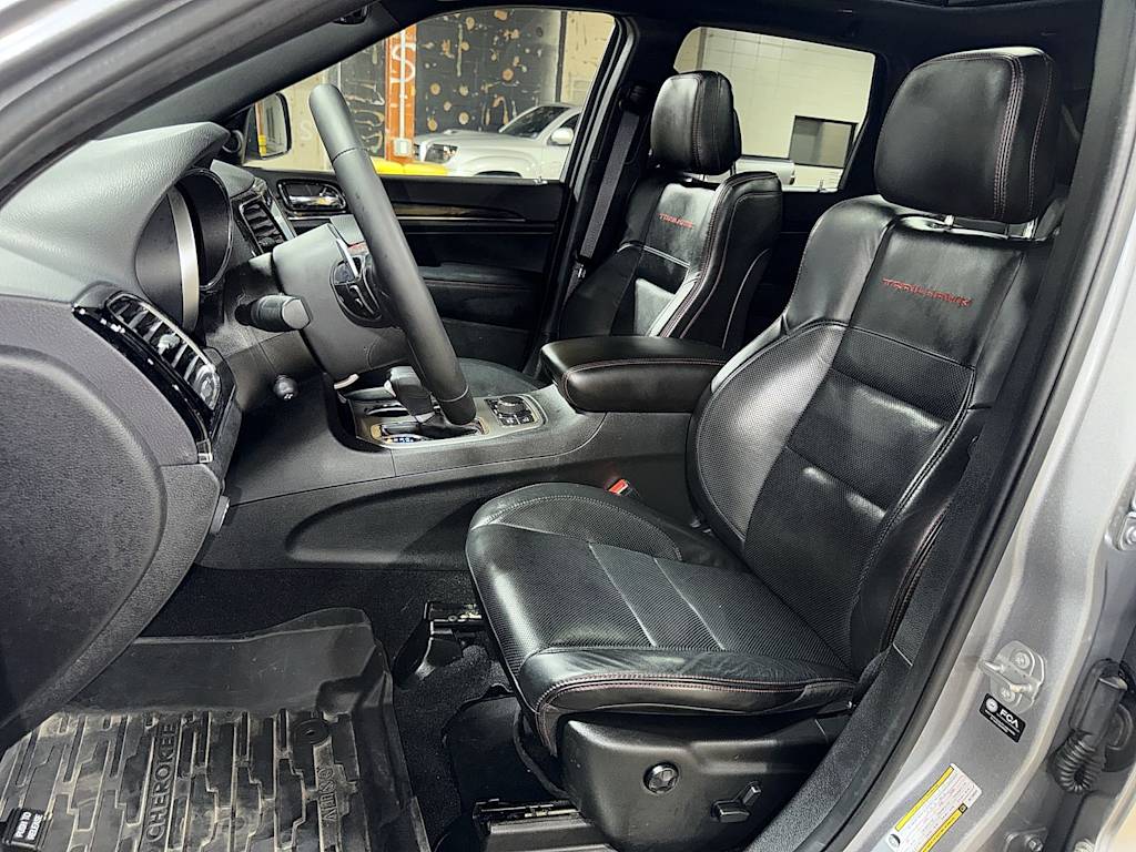 Thumbnail: 2021 Jeep Grand Cherokee - 10