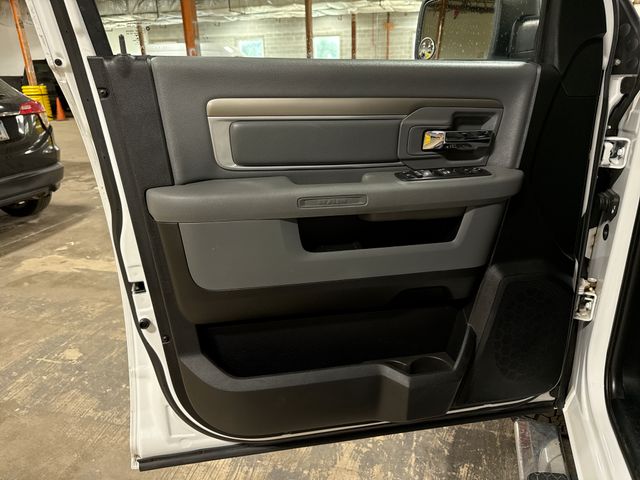 Thumbnail: 2016 RAM 1500 - 31