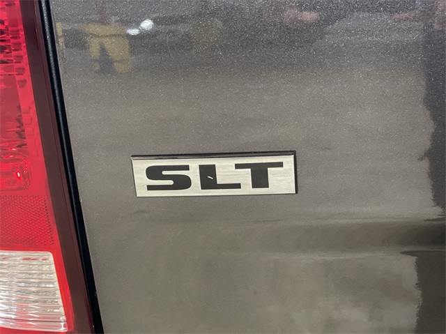 2019 RAM 1500 SLT 25