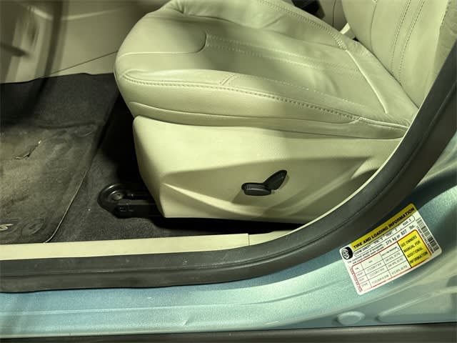 2012 Ford Focus SEL 25