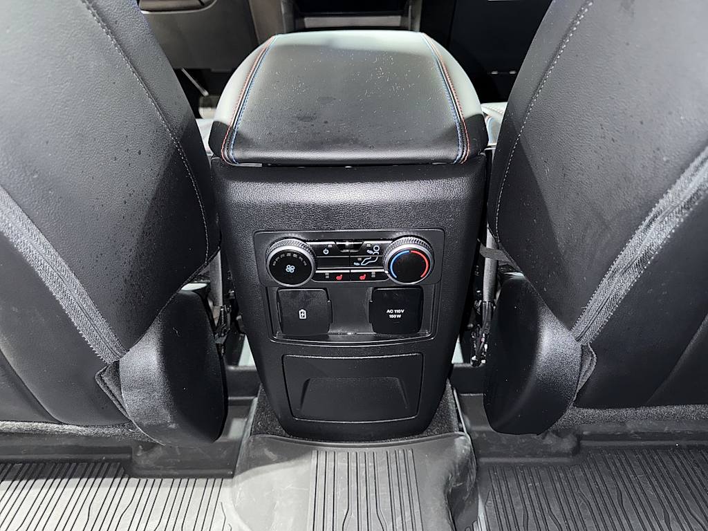 Thumbnail: 2024 Ford Explorer - 32