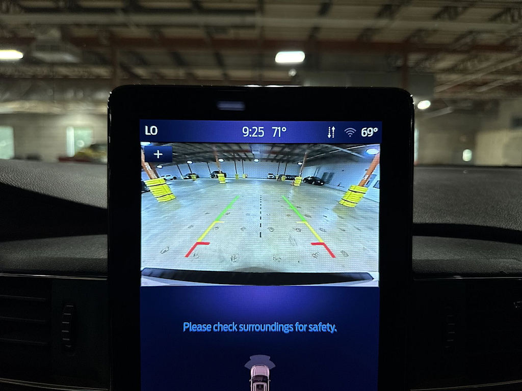 Thumbnail: 2024 Ford Explorer - 18