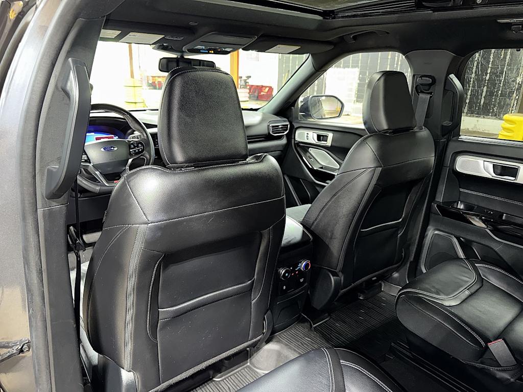 Thumbnail: 2023 Ford Explorer - 33
