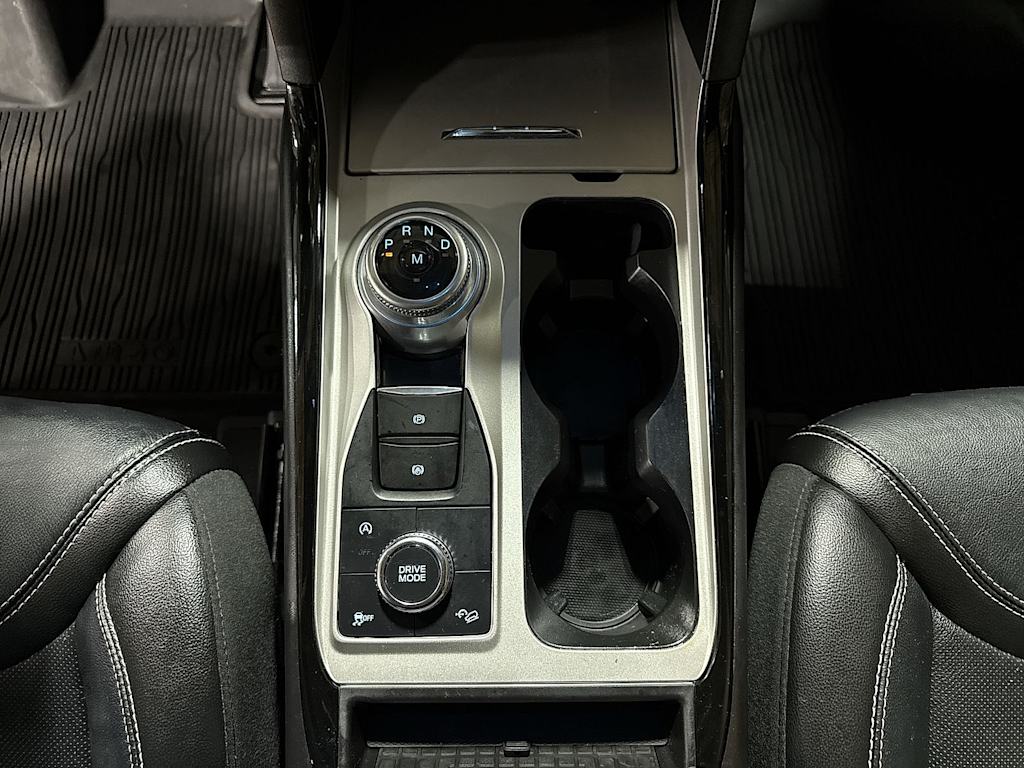 Thumbnail: 2023 Ford Explorer - 14