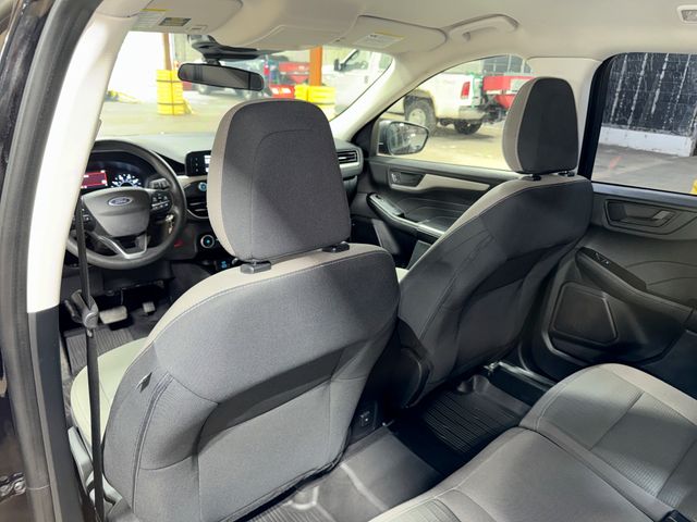 Thumbnail: 2021 Ford Escape - 26