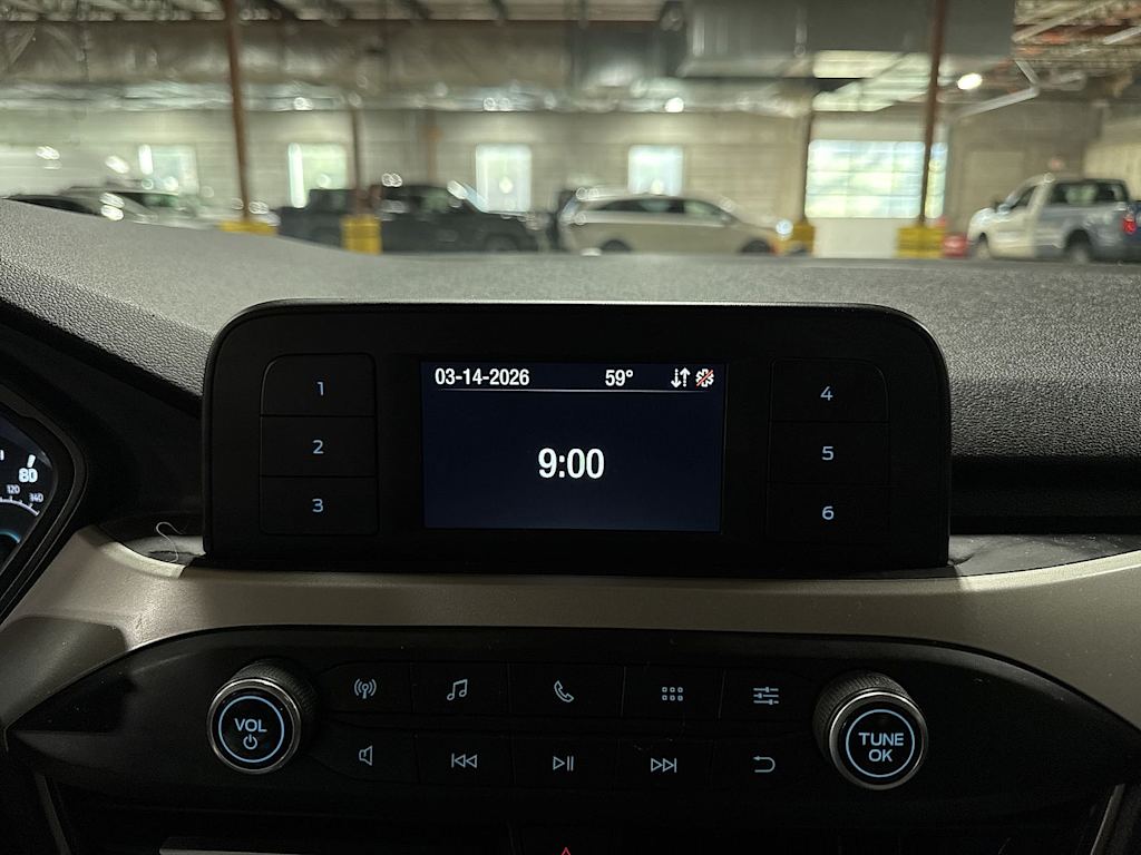 Thumbnail: 2022 Ford Escape - 21