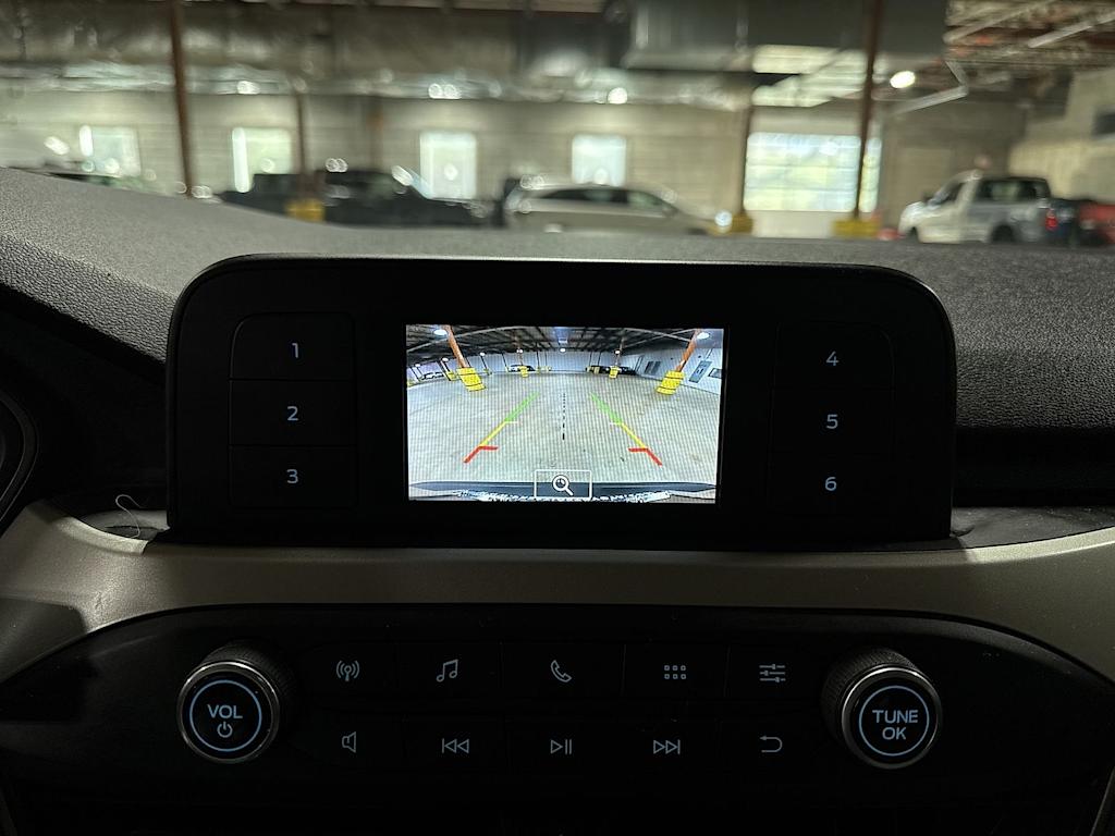 Thumbnail: 2022 Ford Escape - 23