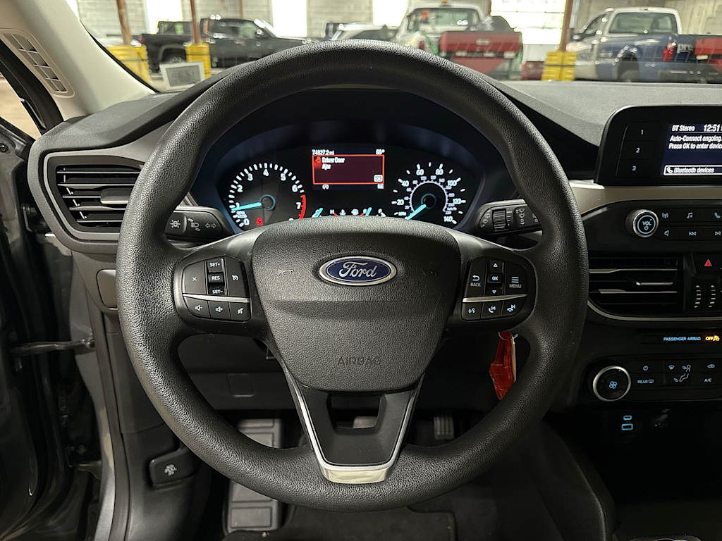 Thumbnail: 2022 Ford Escape - 2