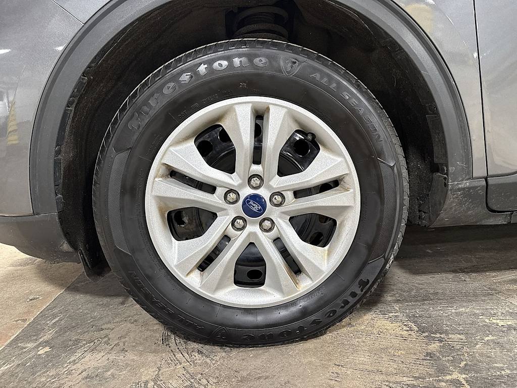 Thumbnail: 2022 Ford Escape - 7