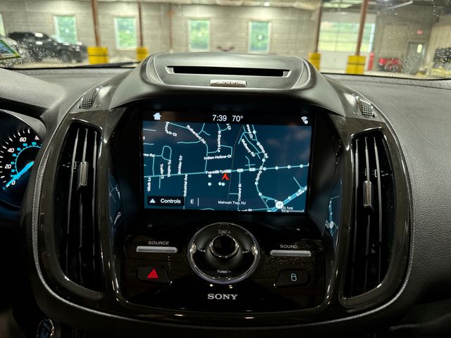 Thumbnail: 2016 Ford Escape - 41