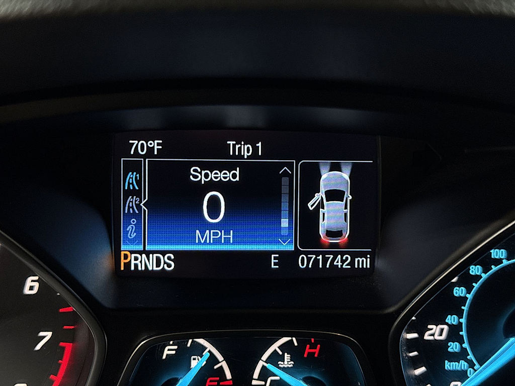 Thumbnail: 2016 Ford Escape - 40