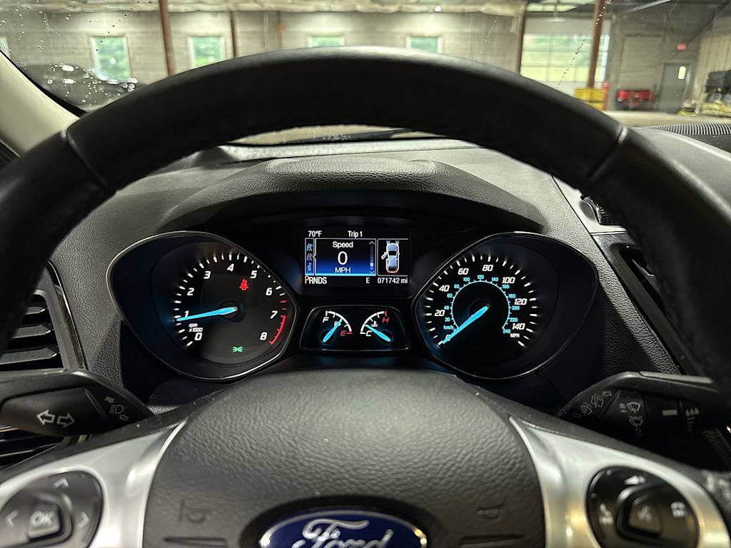 Thumbnail: 2016 Ford Escape - 71