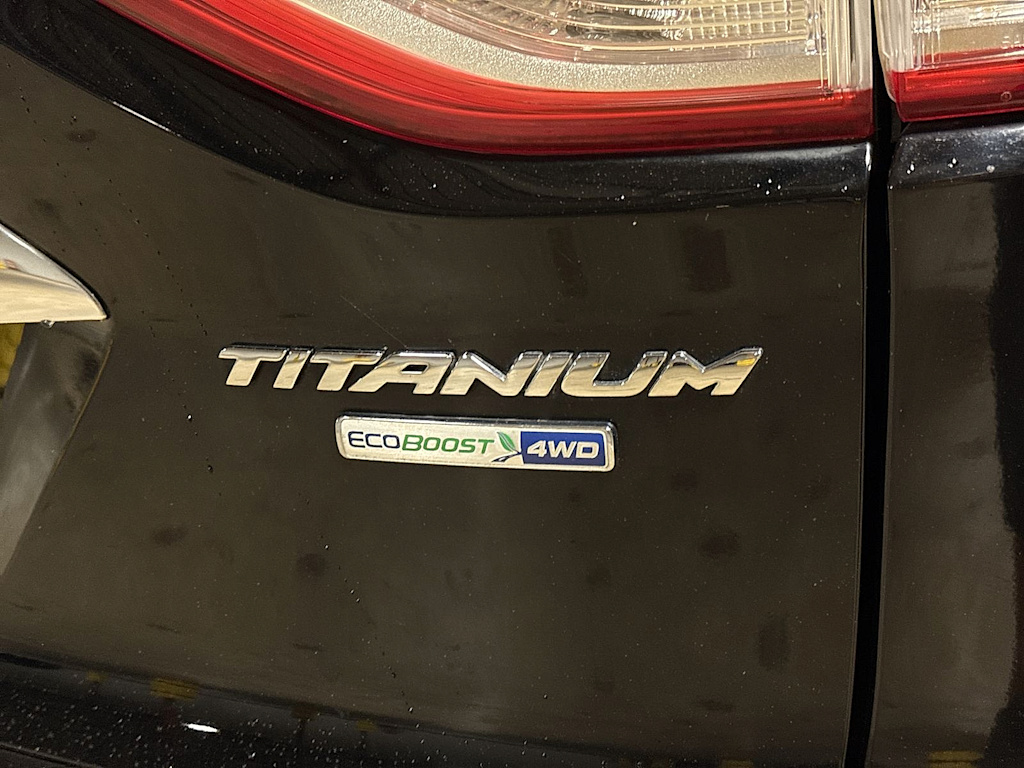Thumbnail: 2016 Ford Escape - 59