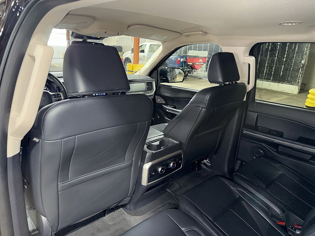 Thumbnail: 2024 Ford Expedition MAX - 32