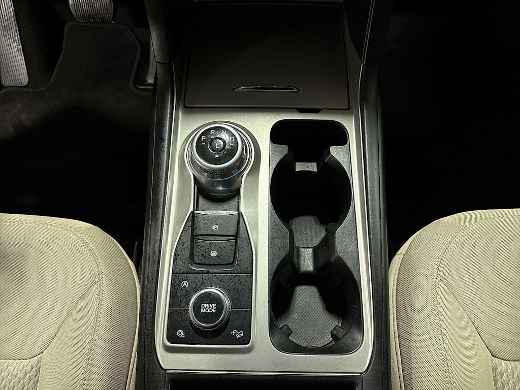 Thumbnail: 2021 Ford Explorer - 14