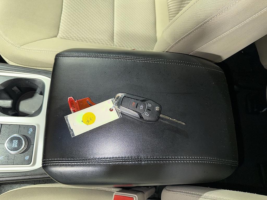 Thumbnail: 2021 Ford Explorer - 33