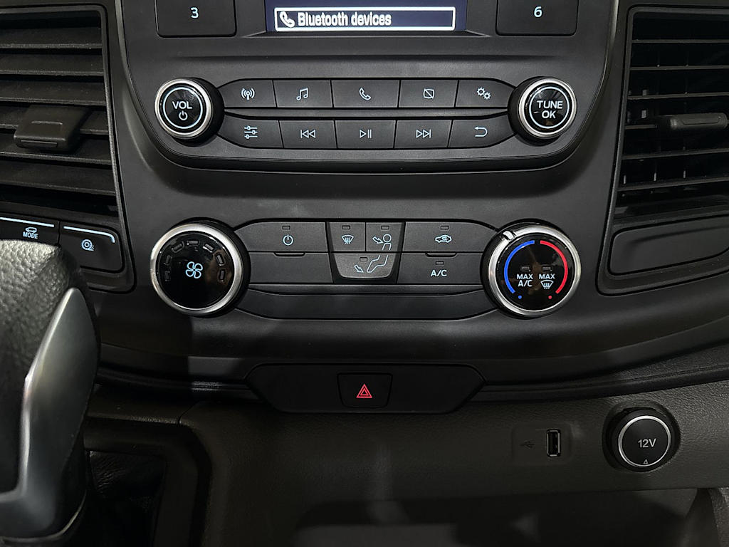 Thumbnail: 2022 Ford Transit Series - 24