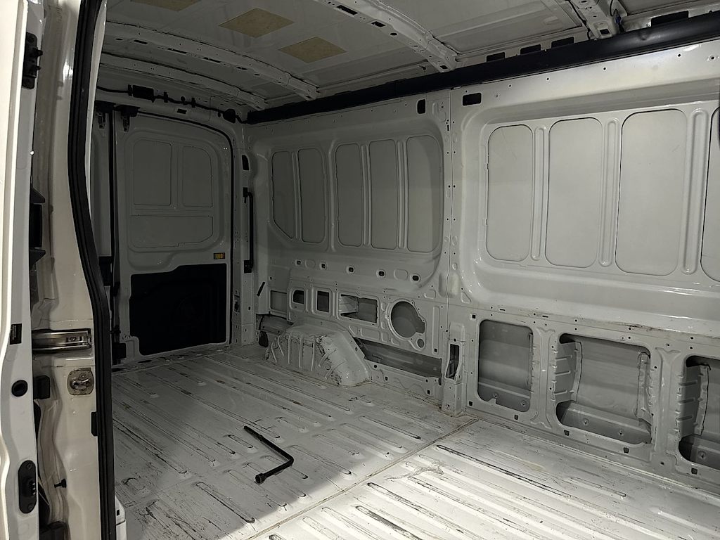Thumbnail: 2022 Ford Transit Series - 28
