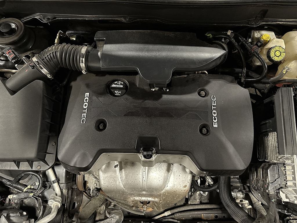 Thumbnail: 2015 Chevrolet Malibu - 6