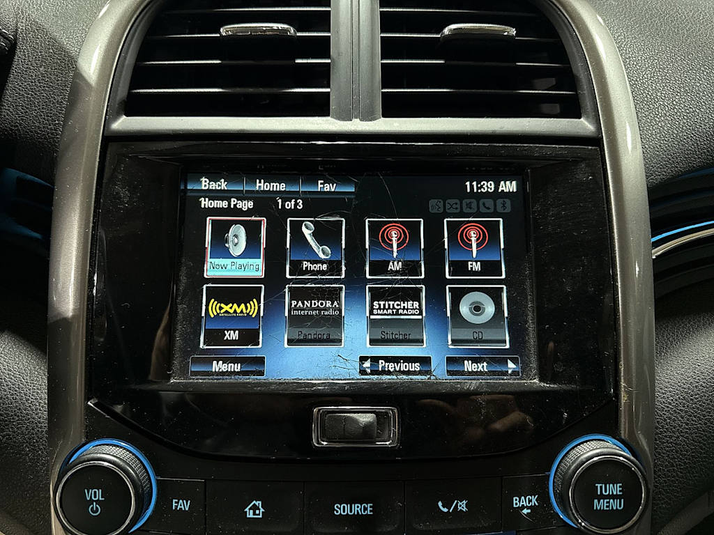 Thumbnail: 2015 Chevrolet Malibu - 10