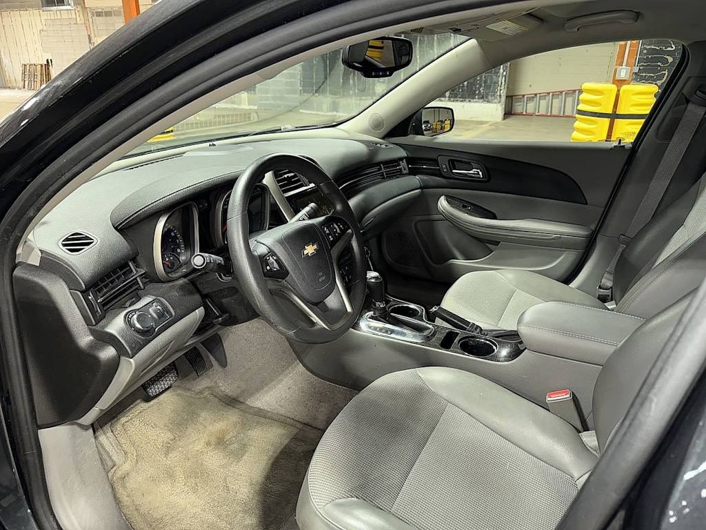 Thumbnail: 2015 Chevrolet Malibu - 27