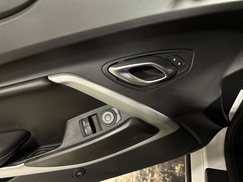 Thumbnail: 2023 Chevrolet Camaro - 23