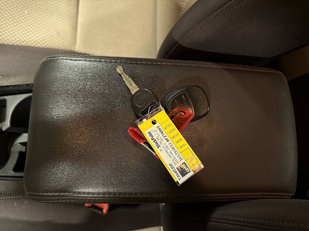 Thumbnail: 2010 Chevrolet Malibu - 15