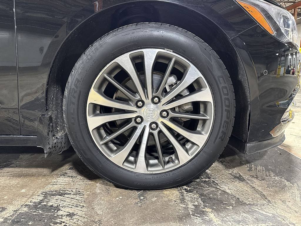 Thumbnail: 2017 Buick LaCrosse - 7