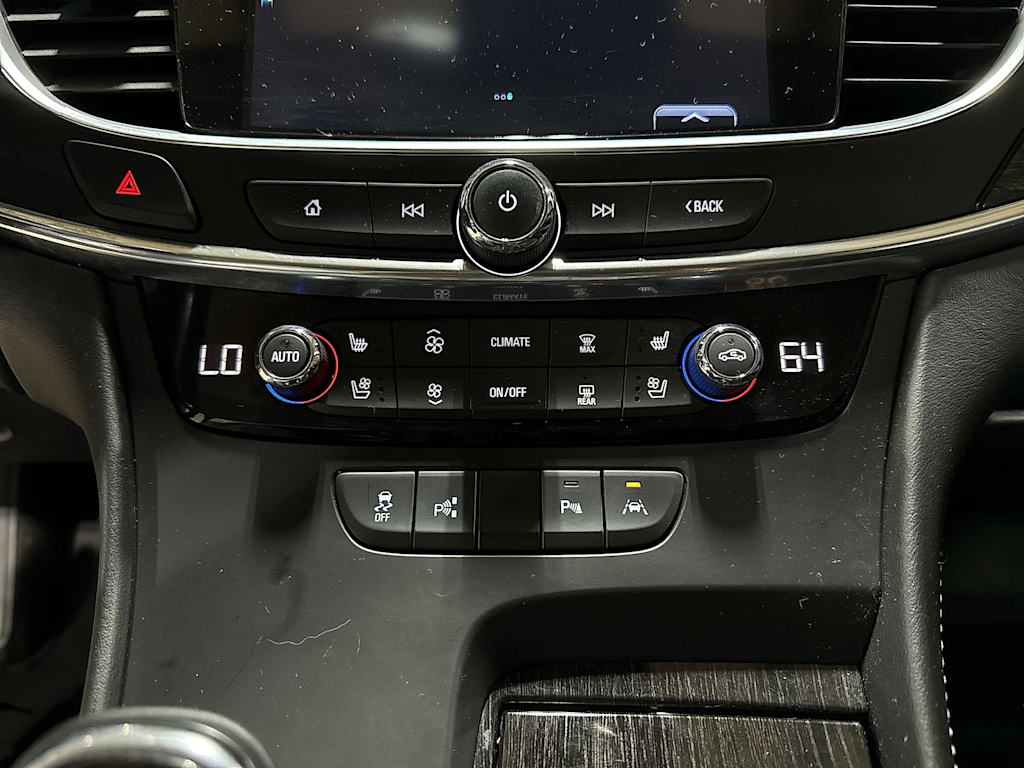 Thumbnail: 2017 Buick LaCrosse - 25